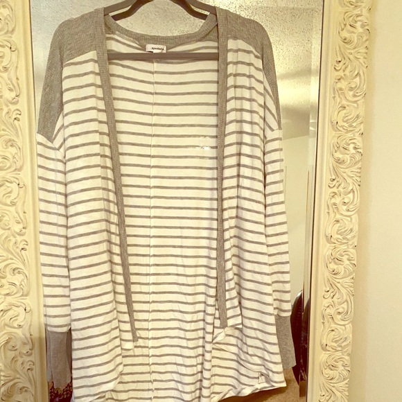 Eyeshadow Sweaters - Women’s Plus Size Cardigan